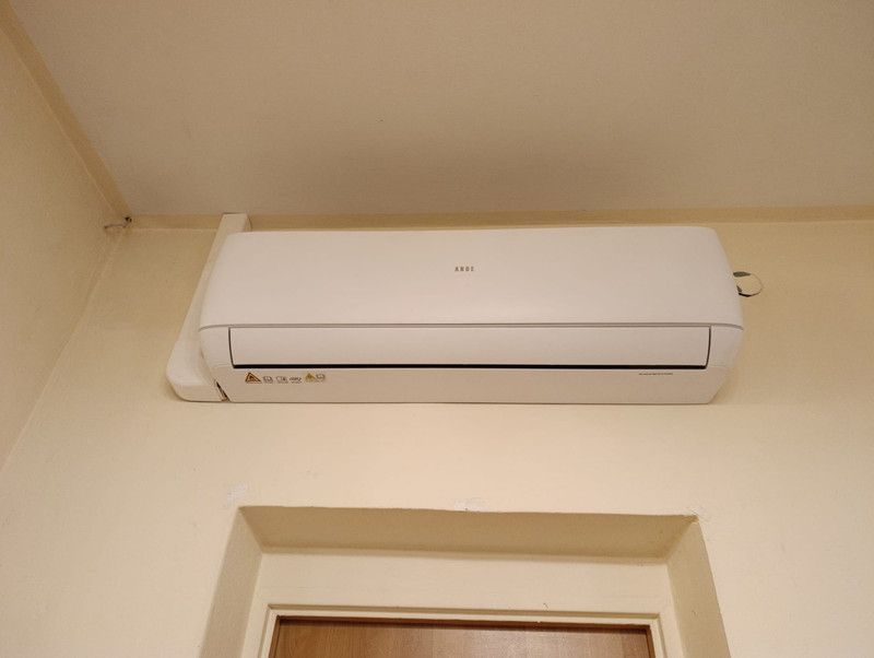 Zamontowano kolejne klimatyzatory