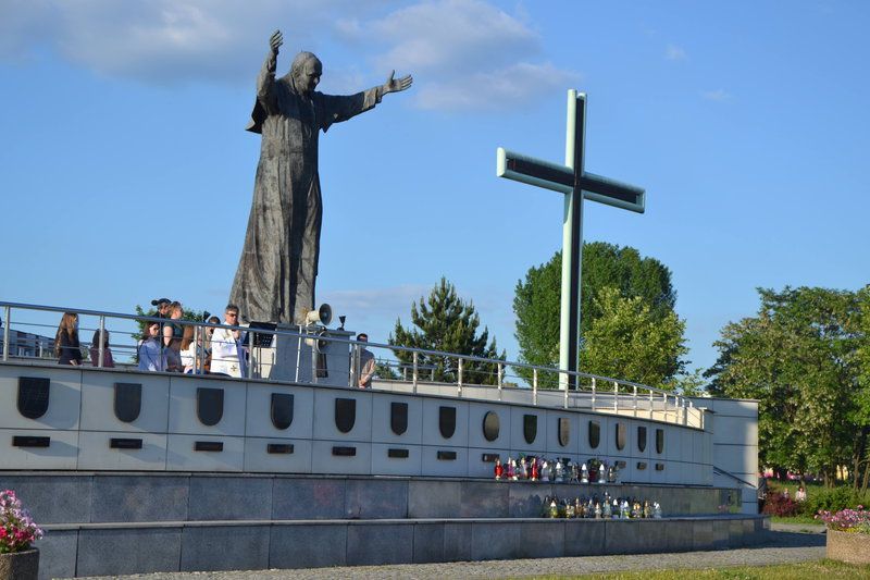 Rocznicowe spotkanie na Placu Papieskim