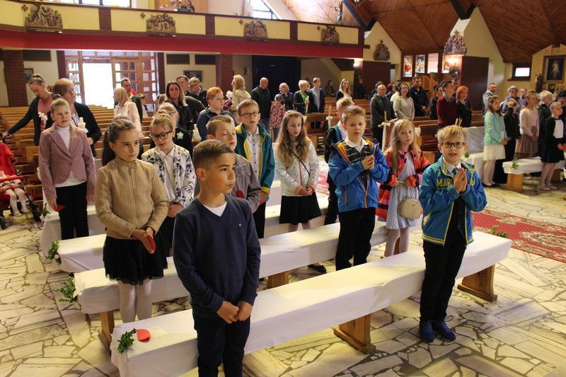 Drugi sakrament w życiu - dzieci ze Szkoły nr 38