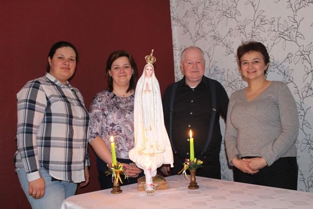 Zaproś Maryję do siebie!
