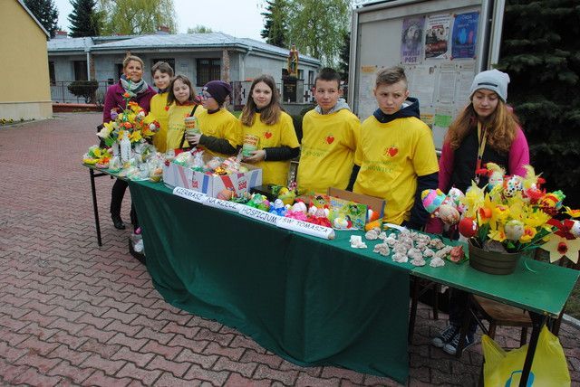 Grób Pański wypełniony obecnością żywego Chrystusa
