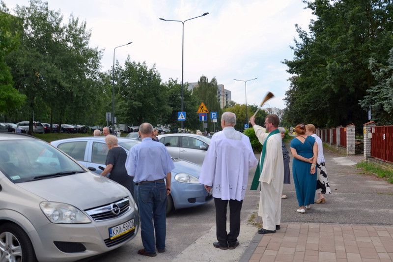 Kapłani poświęcili pojazdy