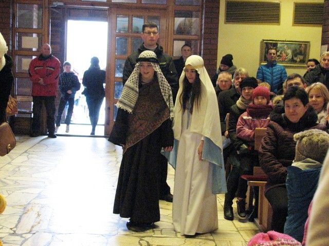 Jasełka w wykonaniu dzieci ze Szkoły nr 38